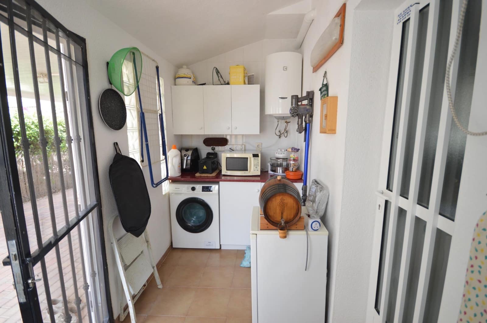 Chalet de 3 habitaciones en Los Montesinos en venta con piscina - 279.000 € (Ref: 9884954)
