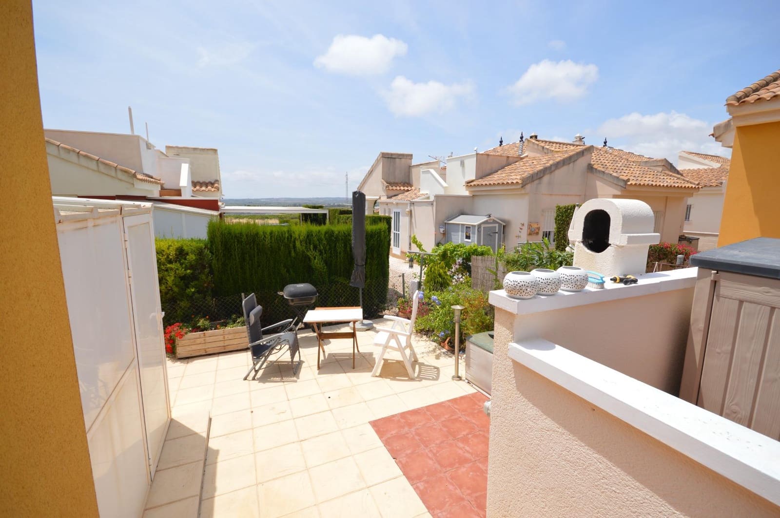 Chalet de 3 habitaciones en Los Montesinos en venta con piscina - 279.000 € (Ref: 9884954)