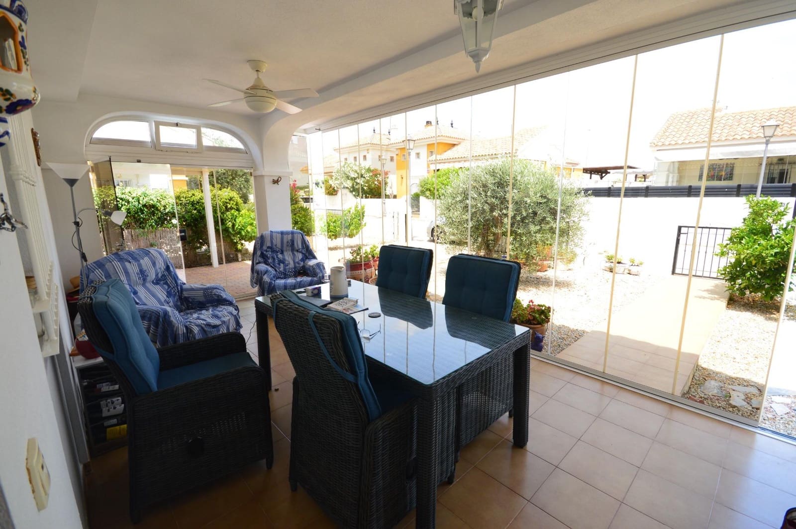 Chalet de 3 habitaciones en Los Montesinos en venta con piscina - 279.000 € (Ref: 9884954)