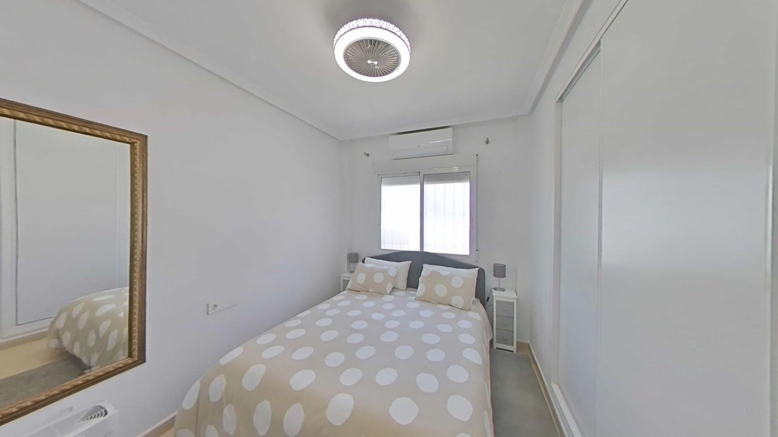 Chalet de 3 habitaciones en Los Montesinos en venta con piscina - 289.000 € (Ref: 9892516)