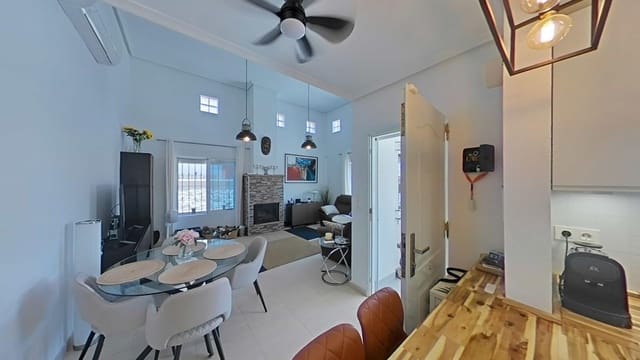 3 soveværelse Villa til salg i Los Montesinos med swimmingpool - € 289.000 (Ref: 9892516)