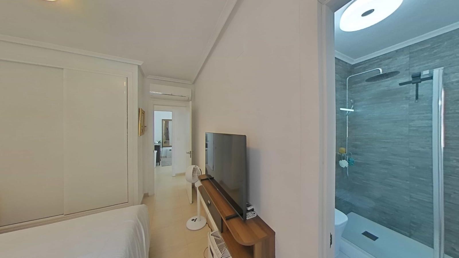 Chalet de 3 habitaciones en Los Montesinos en venta con piscina - 289.000 € (Ref: 9892516)