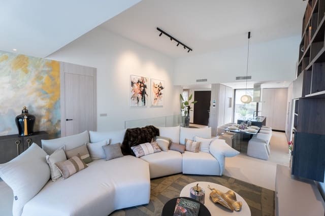 3 sypialnia Willa na sprzedaż w Algorfa z basenem garażem - 1 600 000 € (Ref: 9954354)