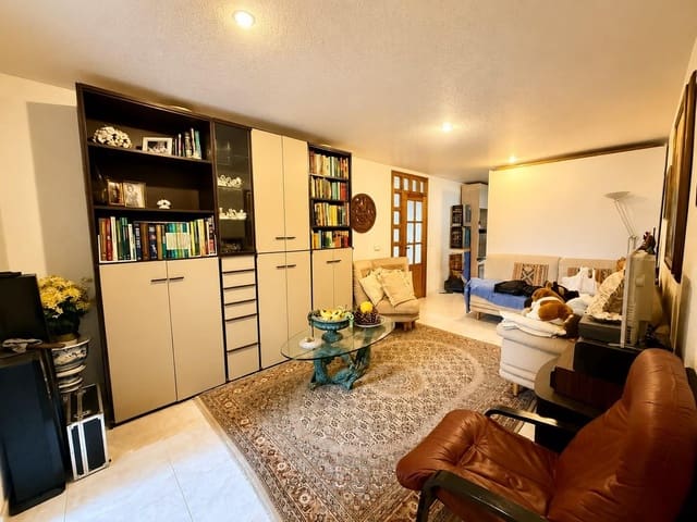 Chalet de 4 habitaciones en Rojales en venta con garaje - 399.900 € (Ref: 9959935)