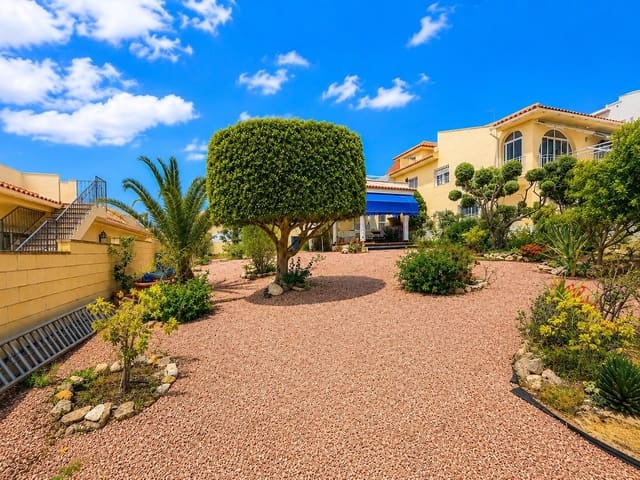 Chalet de 4 habitaciones en Rojales en venta con garaje - 399.900 € (Ref: 9959935)