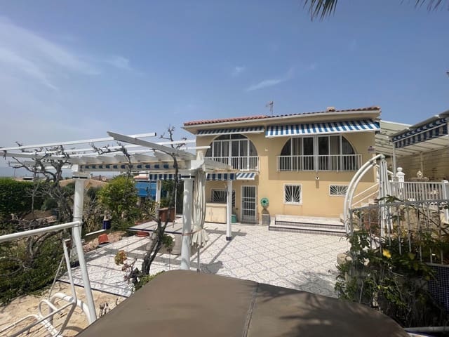 Chalet de 4 habitaciones en Rojales en venta con garaje - 399.900 € (Ref: 9959935)