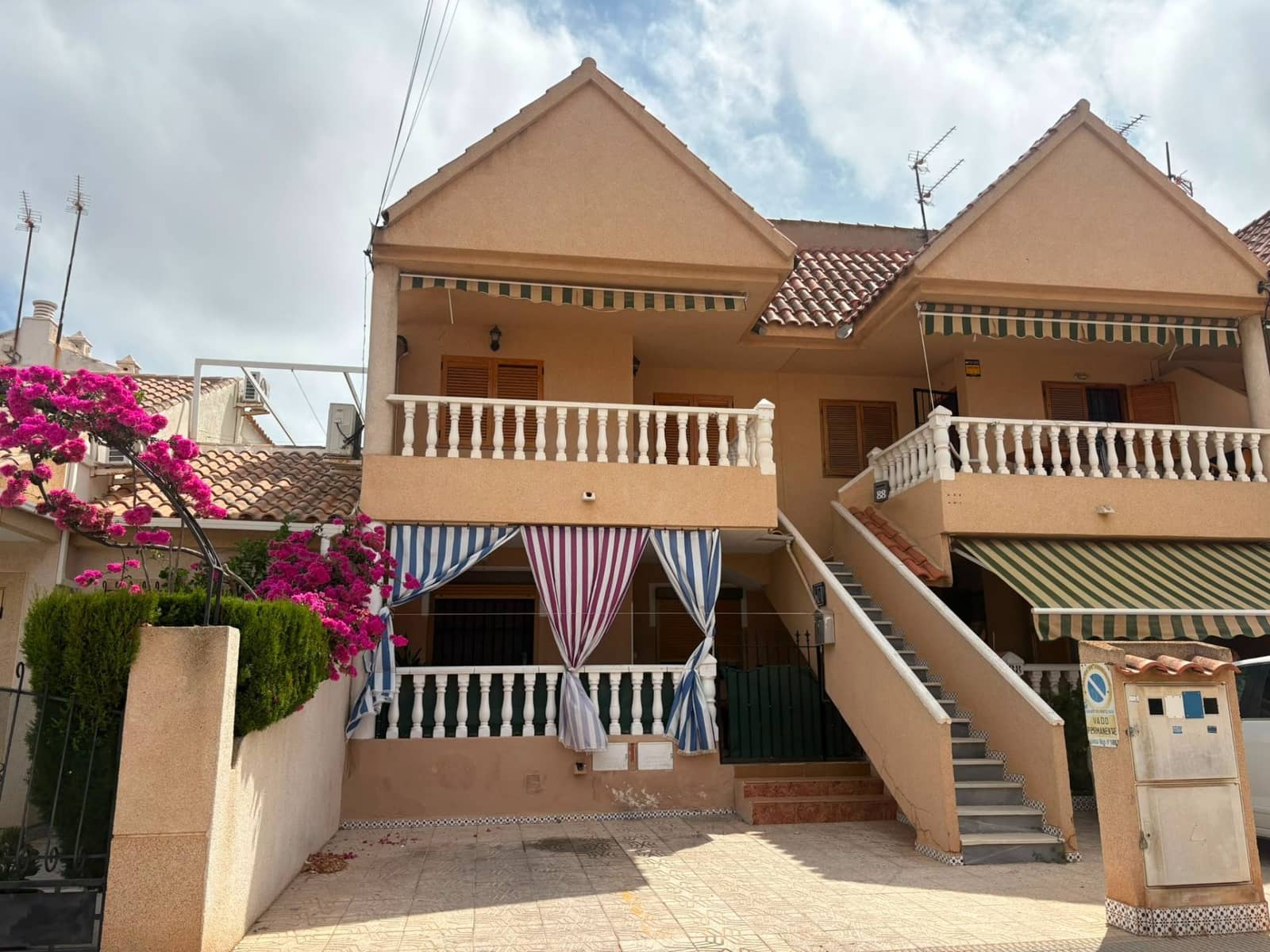 2 bedroom Bungalow for sale in Lo Pagan with garage - € 130,000 (Ref: 10020144)