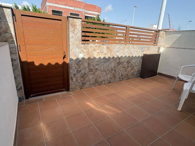 2 makuuhuone Paritalo myytävänä paikassa Lo Pagan, San Pedro del Pinatar - 85 000 € (Ref: 10044477)
