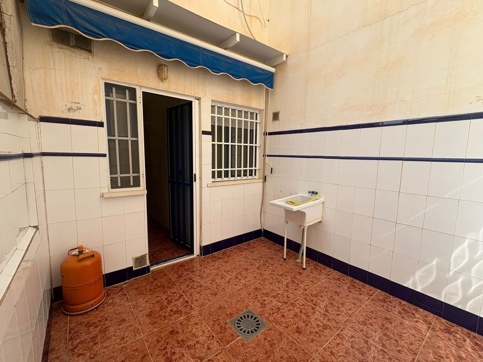 3 bedroom Townhouse for sale in Lo Pagan with garage - € 155,000 (Ref: 10118799)