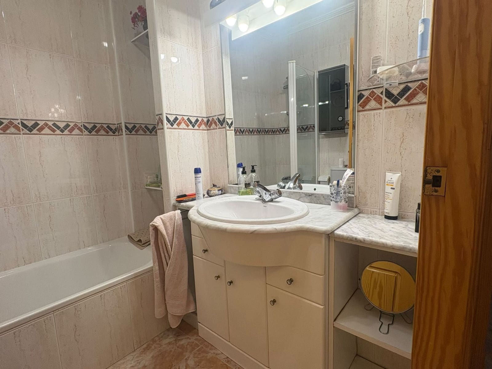 3 chambre Villa/Maison Semi-Mitoyenne à vendre à Lo Pagan avec garage - 190 000 € (Ref: 10157276)