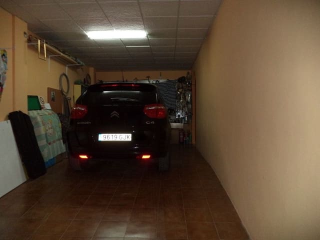 9 makuuhuone Omakotitalo myytävänä paikassa San Pedro del Pinatar mukana 
autotalli - 480 000 € (Ref: 3287430)