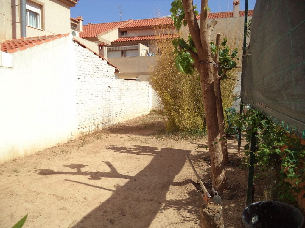 9 makuuhuone Omakotitalo myytävänä paikassa San Pedro del Pinatar mukana 
autotalli - 480 000 € (Ref: 3287430)