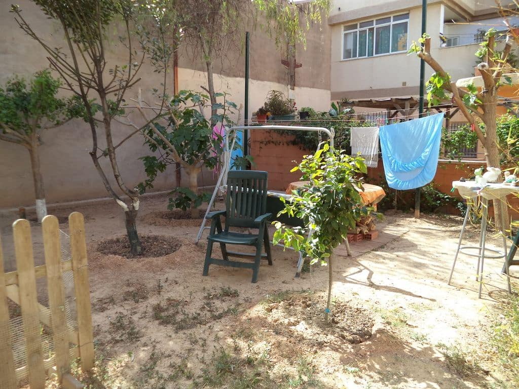 9 makuuhuone Omakotitalo myytävänä paikassa San Pedro del Pinatar mukana 
autotalli - 480 000 € (Ref: 3287430)