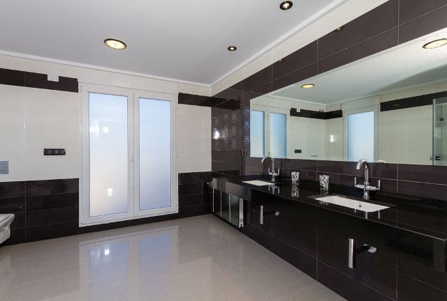 4 soverom Villa til salgs i Cabo Roig med svømmebasseng garasje - € 2 450 000 (Ref: 3287479)