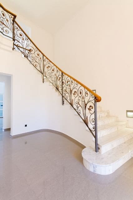 4 soverom Villa til salgs i Cabo Roig med svømmebasseng garasje - € 2 450 000 (Ref: 3287479)