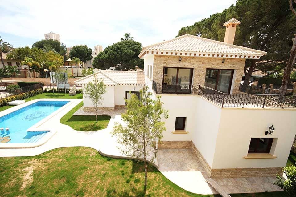 3 bedroom Villa for sale in Dehesa de Campoamor - € 975,000 (Ref: 4363117)
