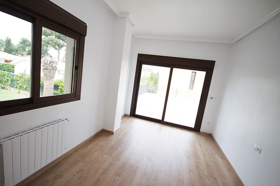 3 bedroom Villa for sale in Dehesa de Campoamor - € 975,000 (Ref: 4363117)