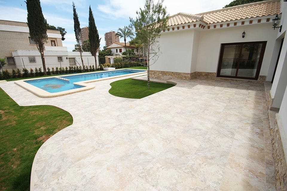 3 bedroom Villa for sale in Dehesa de Campoamor - € 975,000 (Ref: 4363117)