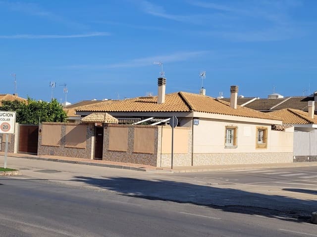 Chalet de 3 habitaciones en San Pedro del Pinatar en venta con garaje - 315.000 € (Ref: 7283901)