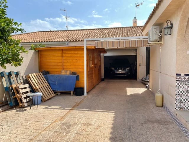 Chalet de 3 habitaciones en San Pedro del Pinatar en venta con garaje - 315.000 € (Ref: 7283901)