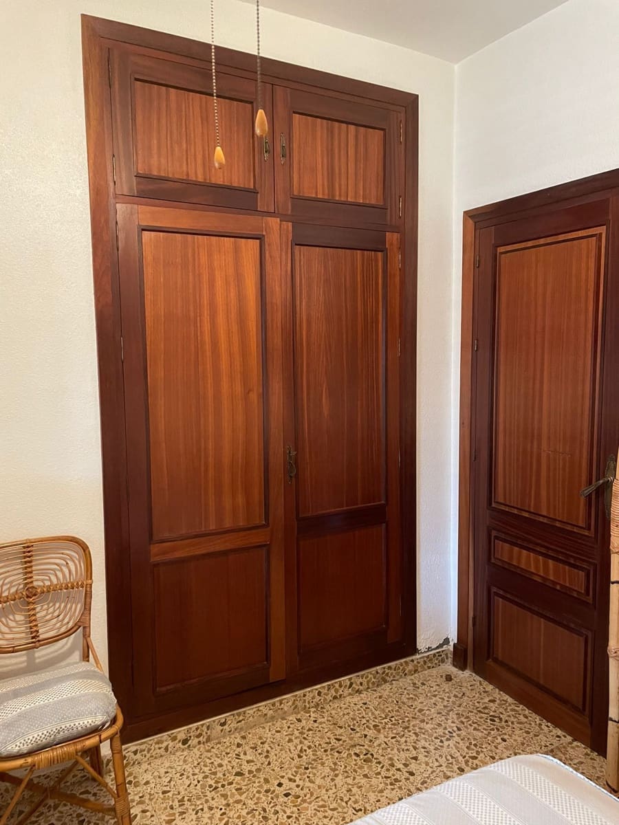 3 makuuhuone Huvila myytävänä paikassa Lo Pagan mukana uima-altaan 
autotalli - 475 000 € (Ref: 7283903)