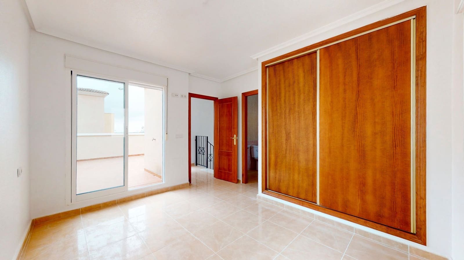 3 sypialnia Willa na sprzedaż w San Miguel de Salinas z basenem garażem - 226 000 € (Ref: 7283904)