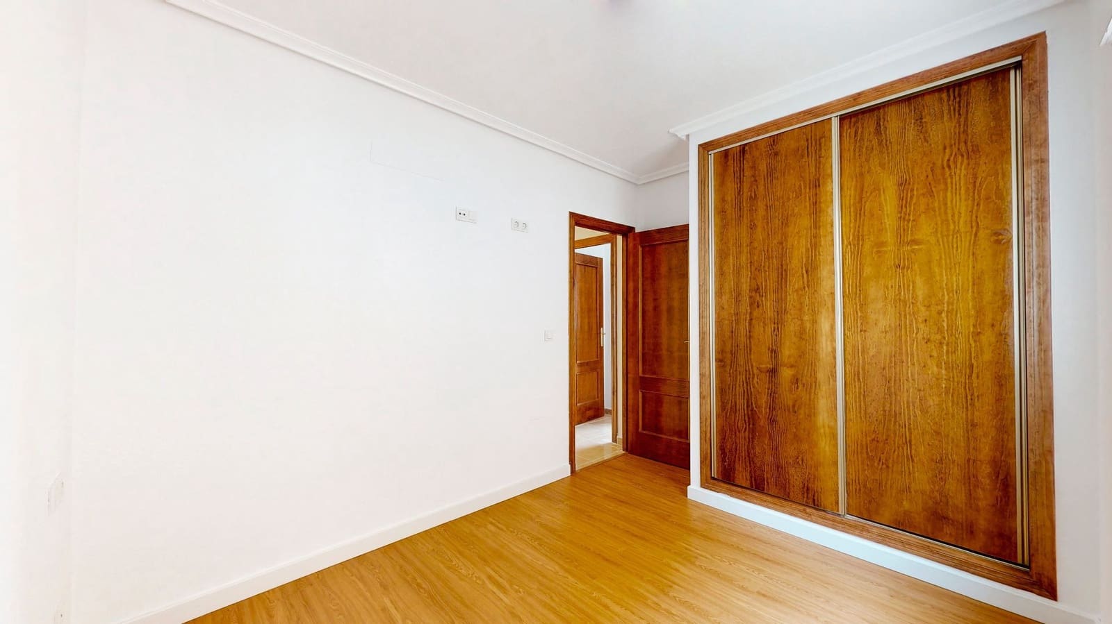 3 sypialnia Willa na sprzedaż w San Miguel de Salinas z basenem garażem - 226 000 € (Ref: 7283904)