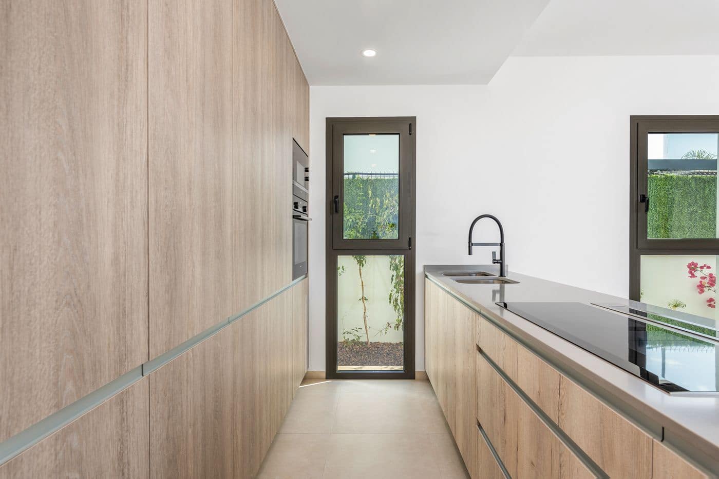 Chalet de 3 habitaciones en Los Alcázares en venta con piscina - 489.900 € (Ref: 7879192)