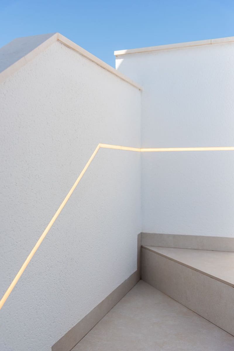 Chalet de 3 habitaciones en Los Alcázares en venta con piscina - 489.900 € (Ref: 7879192)