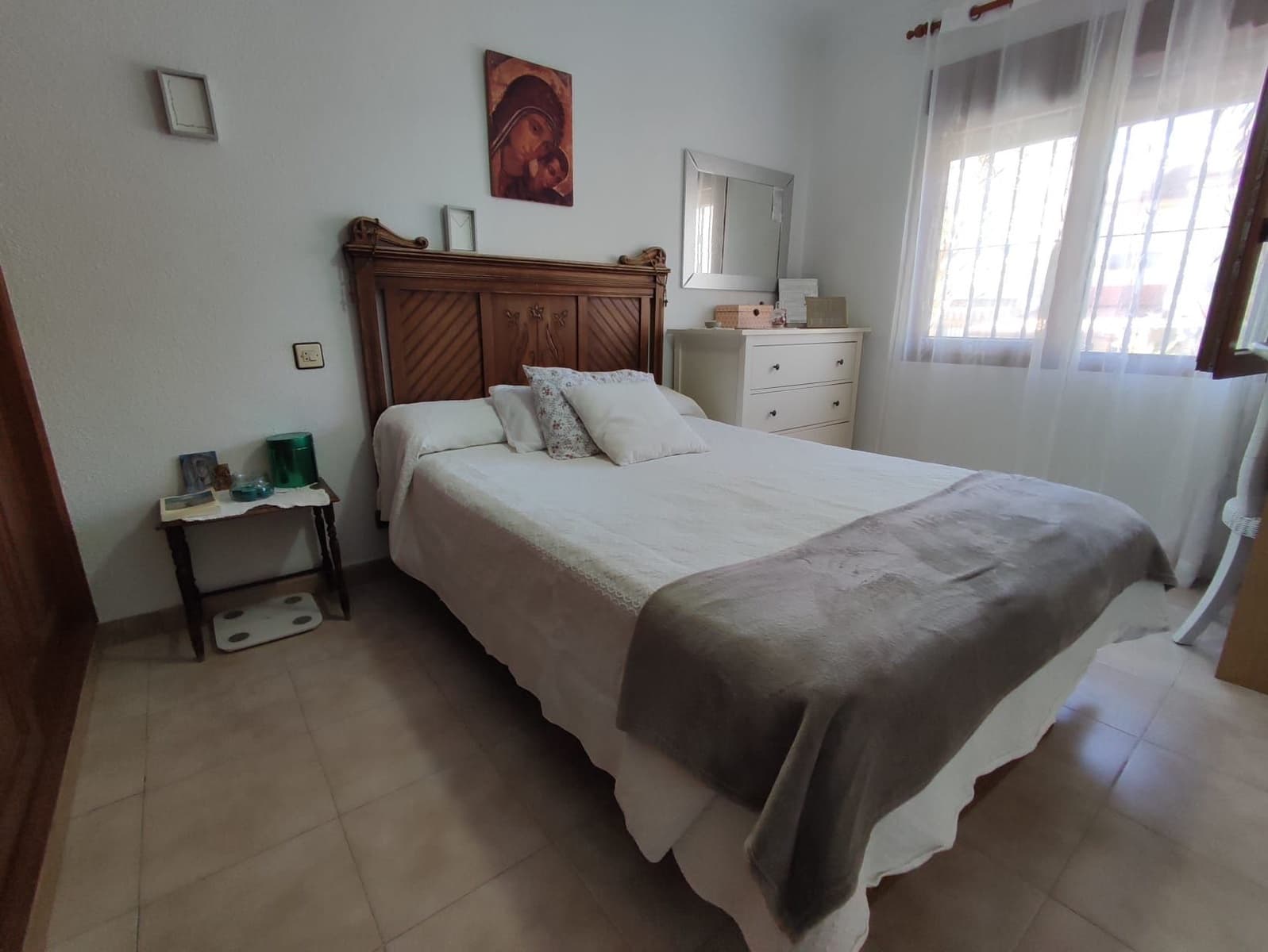 5 bedroom Villa for sale in San Pedro del Pinatar with pool - € 215,000 (Ref: 7898282)