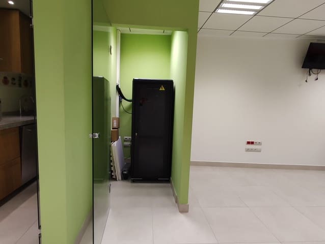 Oficina en San Pedro del Pinatar en venta - 70.000 € (Ref: 7912449)