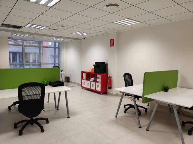 Oficina en San Pedro del Pinatar en venta - 70.000 € (Ref: 7912449)