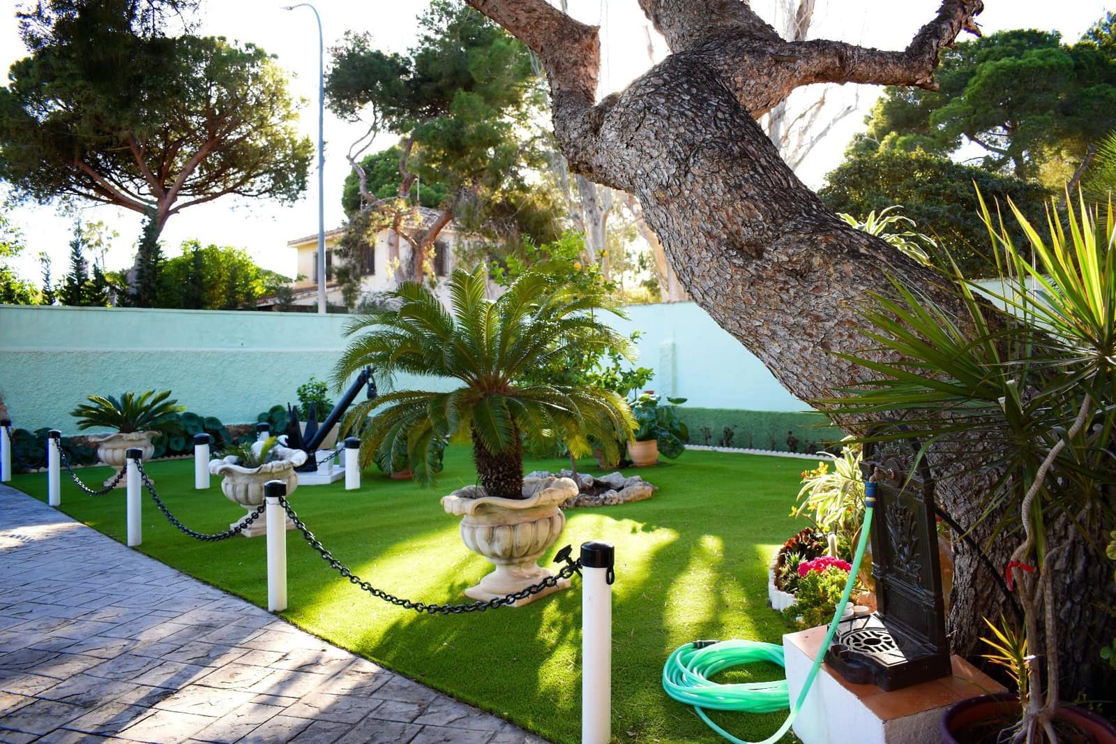 4 bedroom Villa for sale in Dehesa de Campoamor with pool garage - € 985,000 (Ref: 8096022)