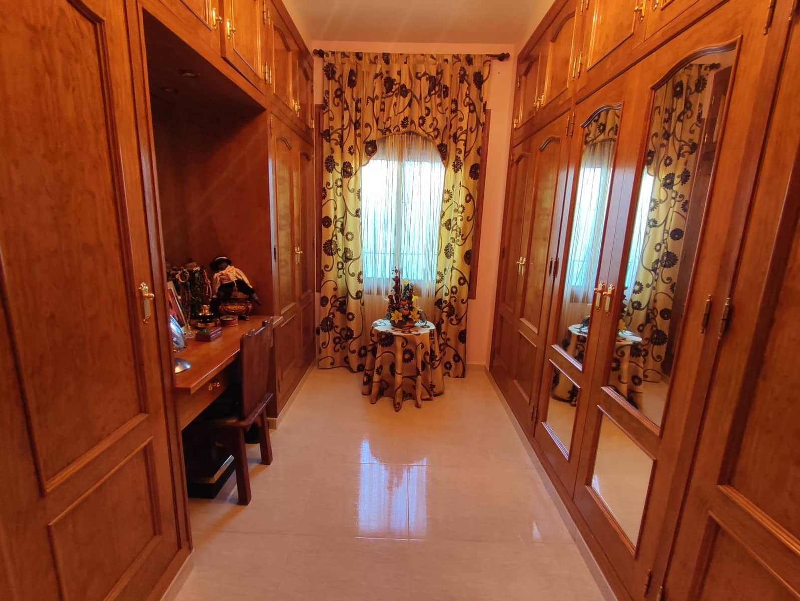 4 bedroom Villa for sale in Dehesa de Campoamor with pool garage - € 985,000 (Ref: 8096022)