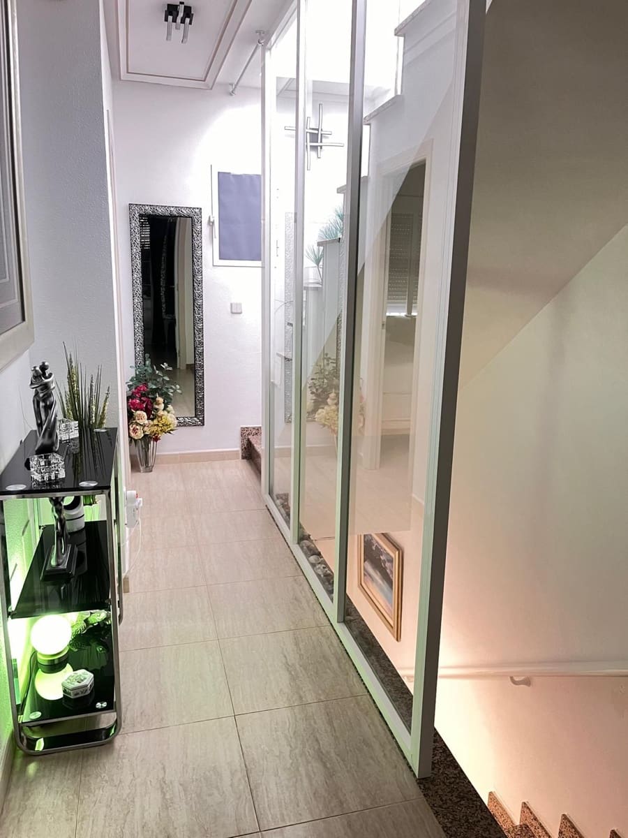 3 bedroom Townhouse for sale in Santiago de la Ribera with garage - € 179,000 (Ref: 8441516)