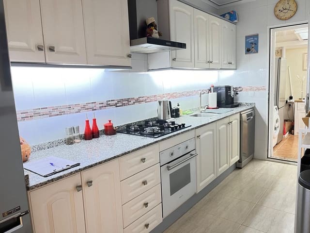 3 makuuhuone Omakotitalo myytävänä paikassa Santiago de la Ribera, San Javier mukana 
autotalli - 179 000 € (Ref: 8441516)