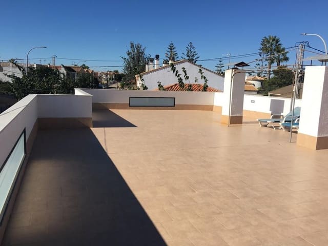 4 Zimmer Villa zu verkaufen in Torre de la Horadada, Pilar de la Horadada mit Pool Garage - 598.000 € (Ref: 8703653)