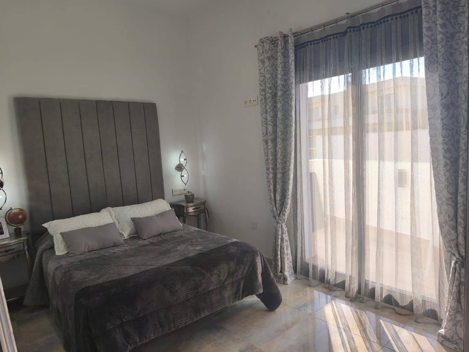 4 sypialnia Willa na sprzedaż w Torre de la Horadada z basenem garażem - 598 000 € (Ref: 8703653)