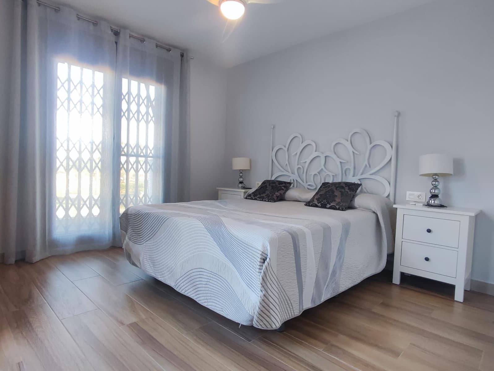 3 soveværelse Semi-Rækkehus til salg i Torre de la Horadada med swimmingpool - € 430.000 (Ref: 8805826)