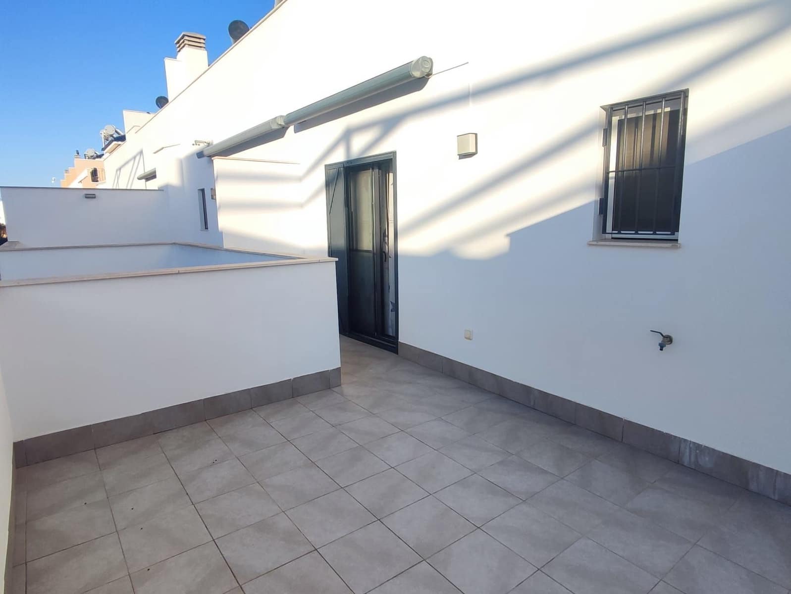 3 soveværelse Semi-Rækkehus til salg i Torre de la Horadada med swimmingpool - € 430.000 (Ref: 8805826)