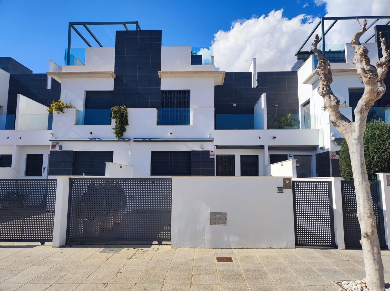 3 soveværelse Semi-Rækkehus til salg i Torre de la Horadada med swimmingpool - € 430.000 (Ref: 8805826)