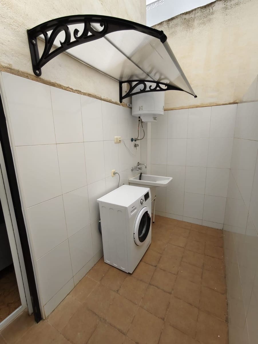 3 soveværelse Byhus til leje i Lo Pagan - € 790 (Ref: 8862403)