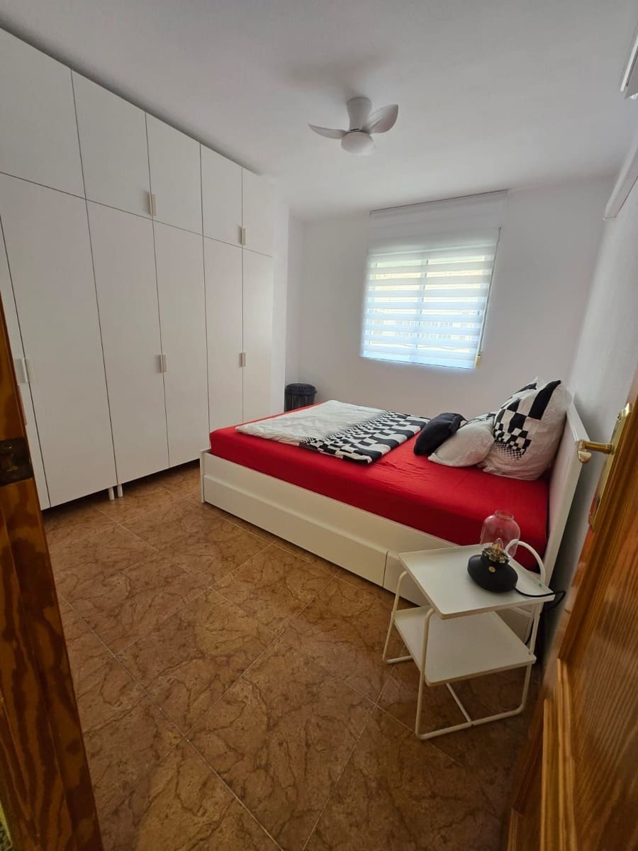 3 soveværelse Byhus til leje i Lo Pagan - € 790 (Ref: 8862403)