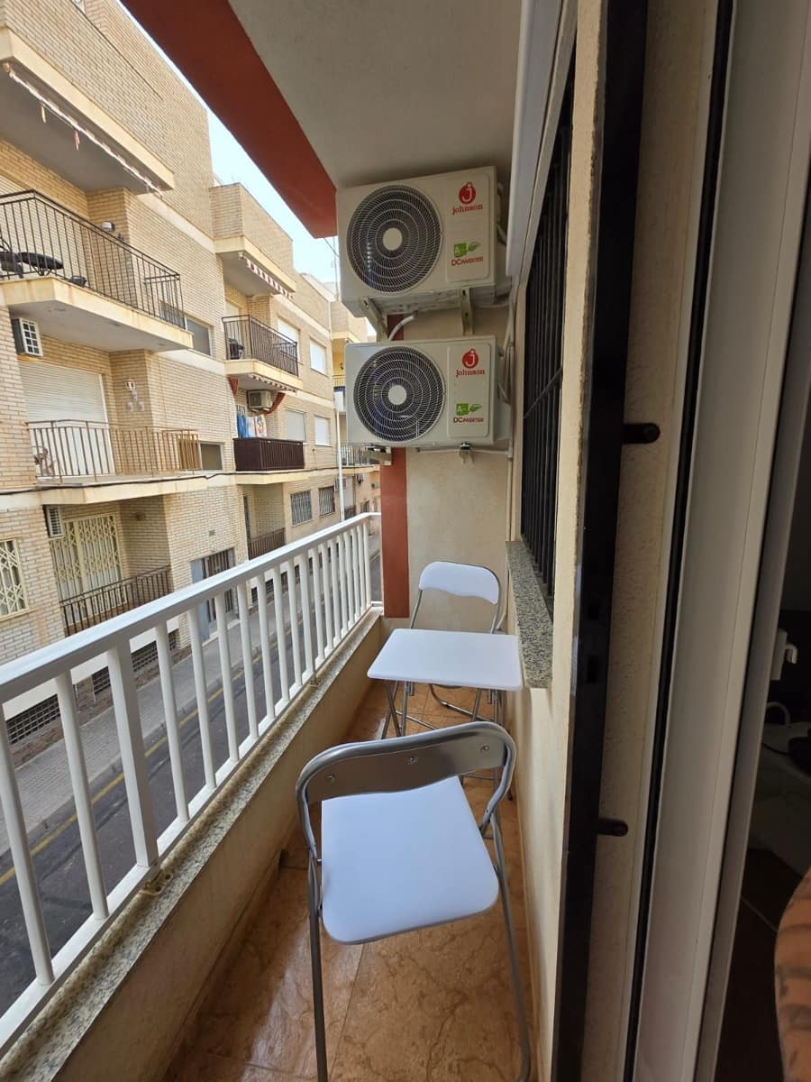 3 soveværelse Byhus til leje i Lo Pagan - € 790 (Ref: 8862403)