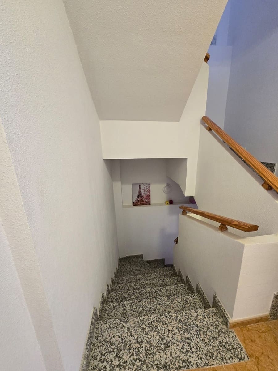 3 soveværelse Byhus til leje i Lo Pagan - € 790 (Ref: 8862403)