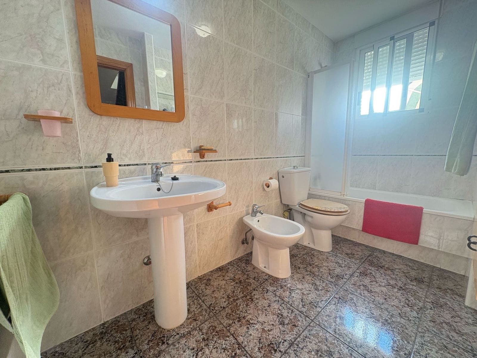 6 soveværelse Semi-Rækkehus til salg i Torre de la Horadada med garage - € 335.000 (Ref: 8901958)