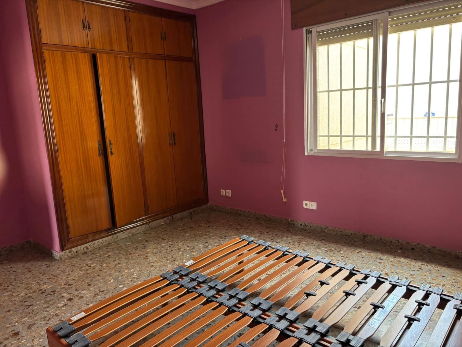 4 soverom Kjedet enebolig til salgs i San Pedro del Pinatar med garasje - € 235 000 (Ref: 9000909)