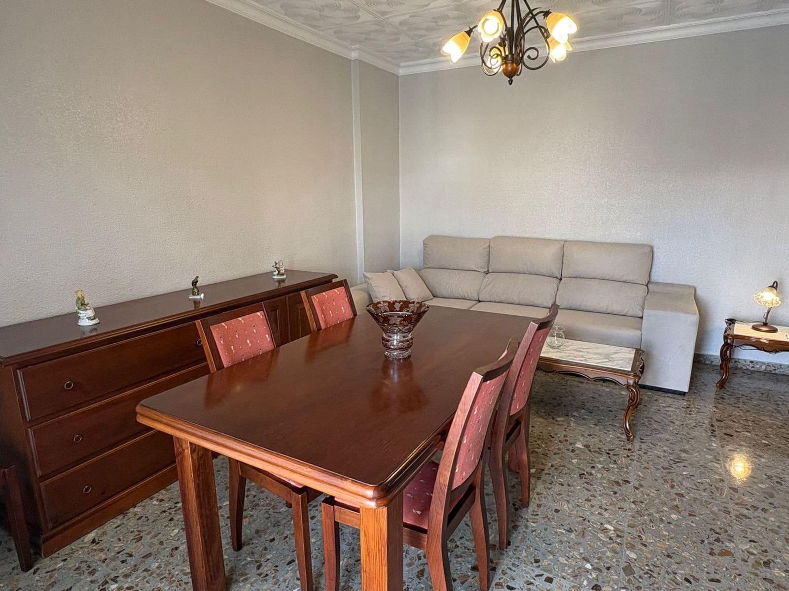 4 soveværelse Semi-Rækkehus til salg i San Pedro del Pinatar med garage - € 260.000 (Ref: 9000909)