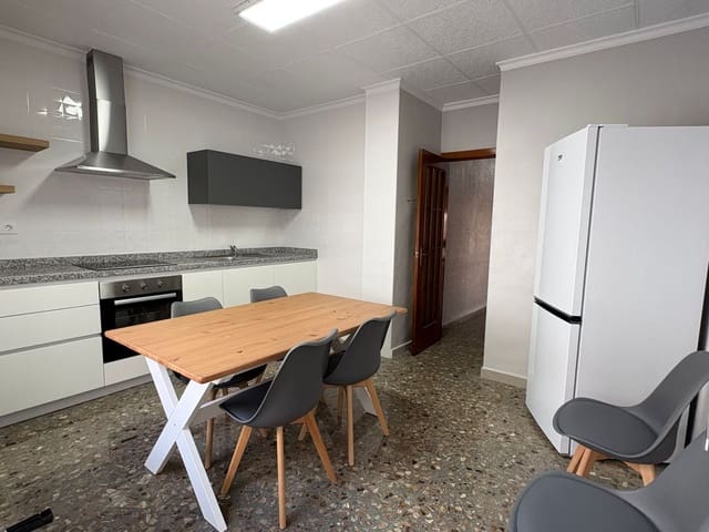 4 chambre Villa/Maison Semi-Mitoyenne à vendre à San Pedro del Pinatar avec garage - 260 000 € (Ref: 9000909)