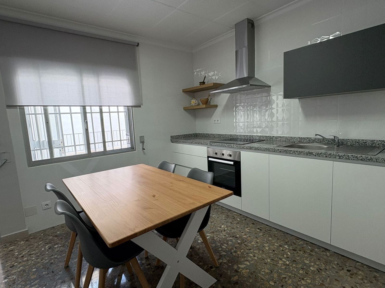 4 soveværelse Semi-Rækkehus til salg i San Pedro del Pinatar med garage - € 260.000 (Ref: 9000909)